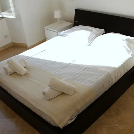 Cesi Appartement *